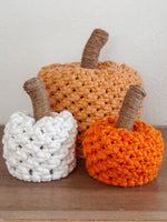 Load image into Gallery viewer, Macrame Pumpkins
